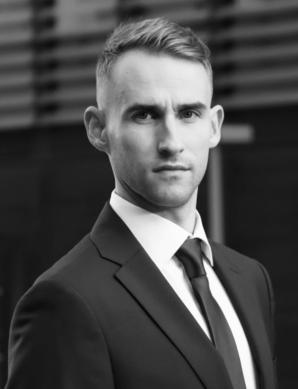 adw. Jakub Nowosielski
 516 969 888